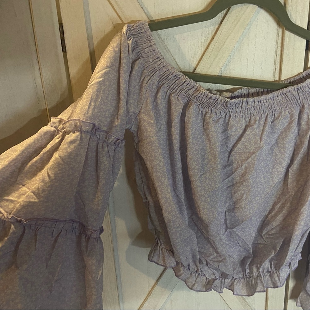 Women Purple Flower off the shoulder bell sleeve top_Large - Picture 8 of 12